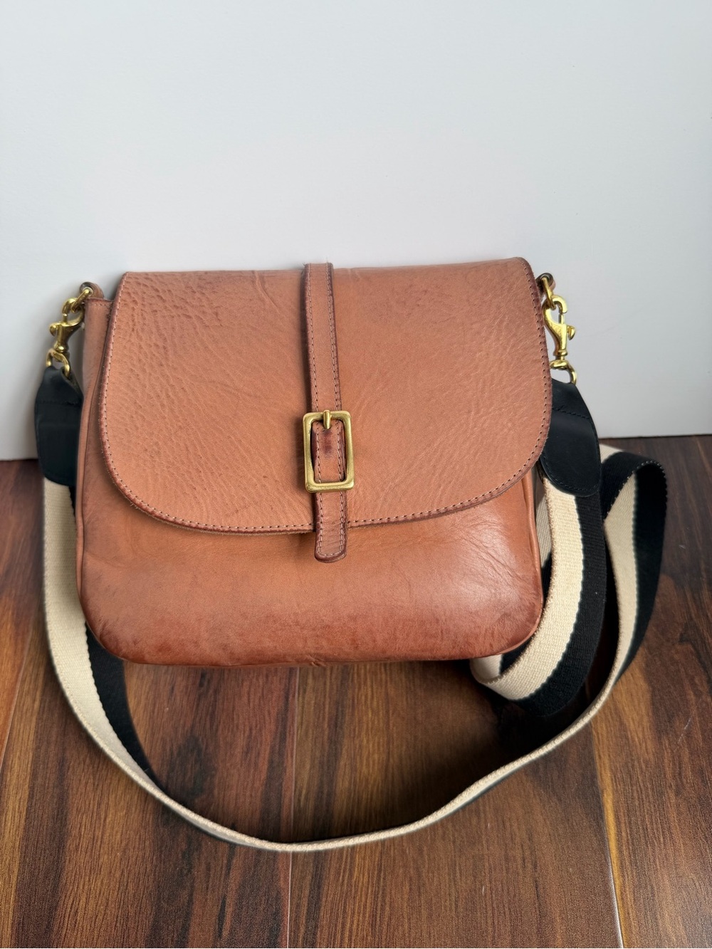 Clare V Leather Saddle Crossbody Flap Purse Light Tobacco With Strap